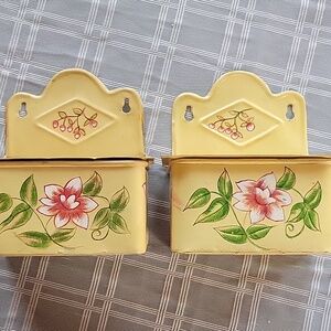 Vintage Tin Folk Art Floral Wall Boxes - 2